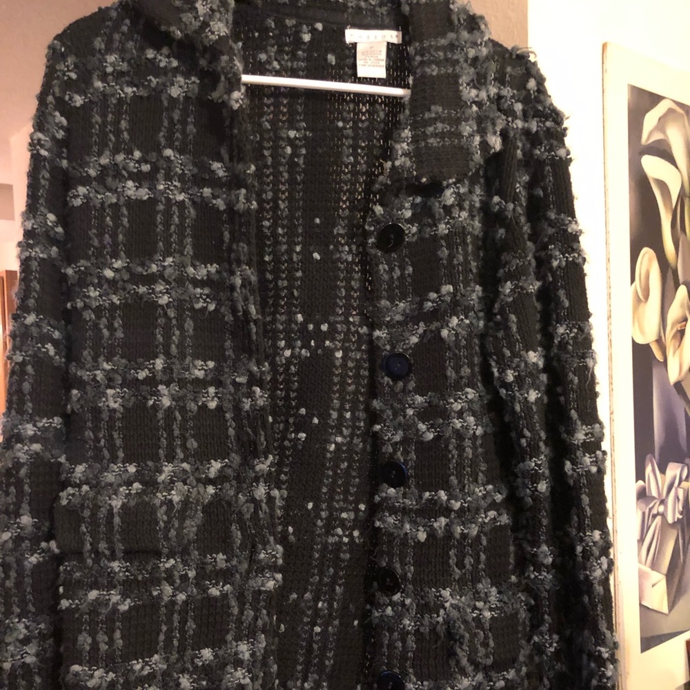 Tweed black and grey soft sweater